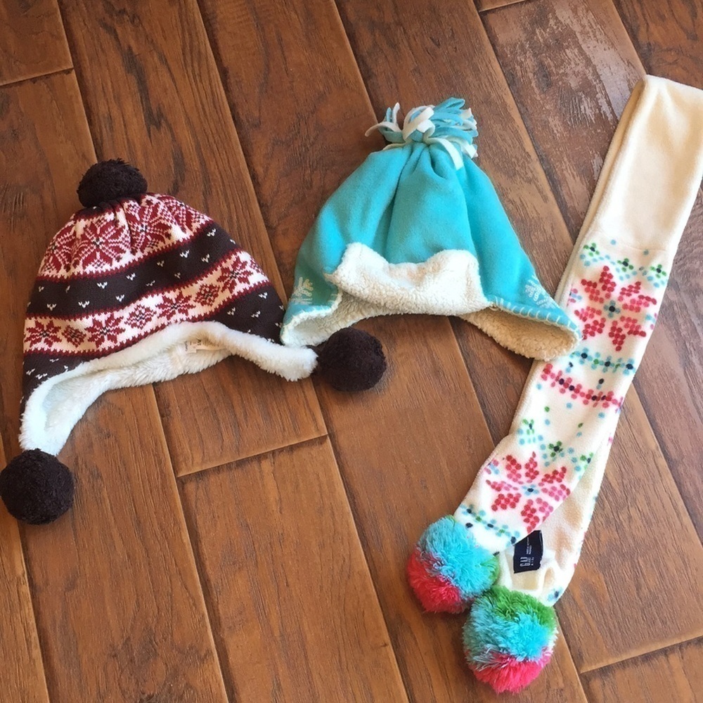 GAP Kids Two Winter Hats And Gap Scarf